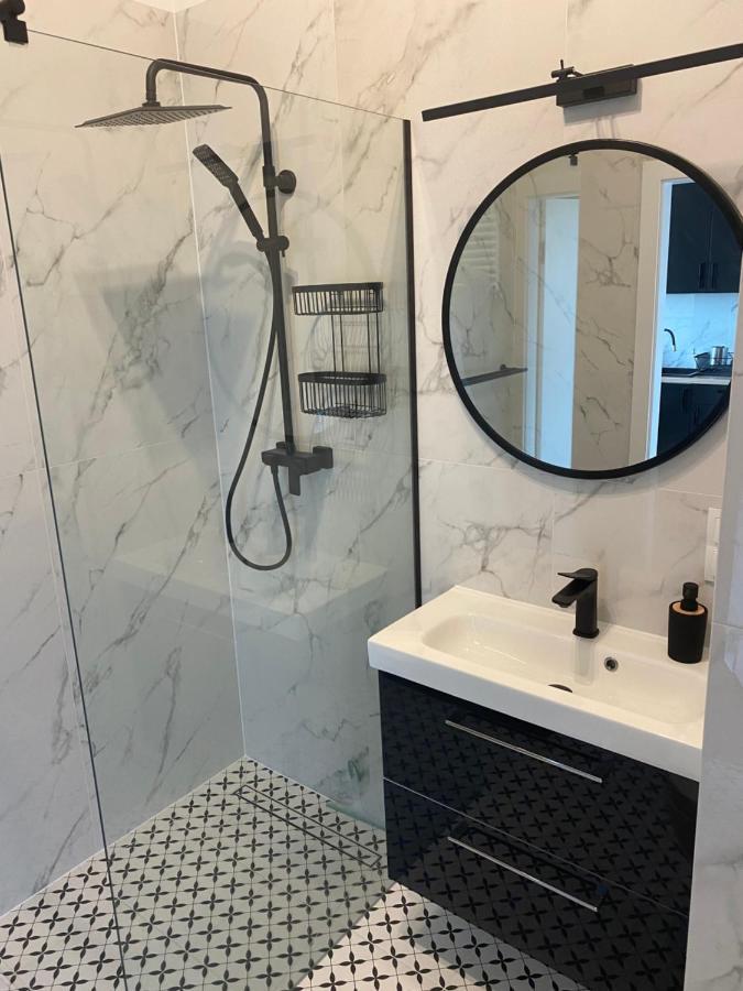Apartament Nadmotlawie Estate Black غدانسك المظهر الخارجي الصورة